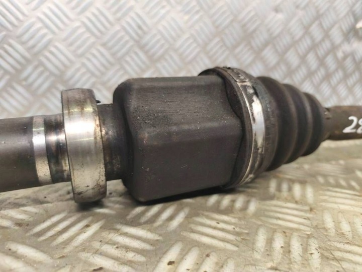 DEMI-ARBRE DROITE FORD MONDEO MK IV S-MAX 8G913B436AB