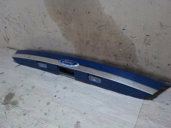 FORD FIESTA MOULURE CACHE ARRIÈRE COUVERCLES DE COFFRE 8A61-A43404