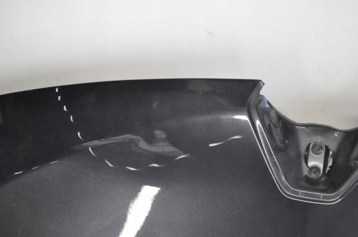 RENAULT MEGANE III CAPOT COUVERCLE CHAMBRES MOTEUR