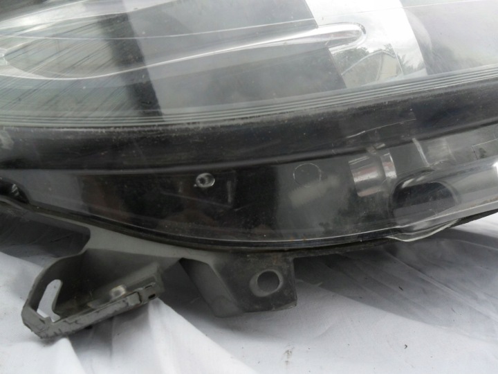 RENAULT SCENIC III LIFT PROJECTEUR DROIT AVANT PHARE DROITE AVANT AVANT