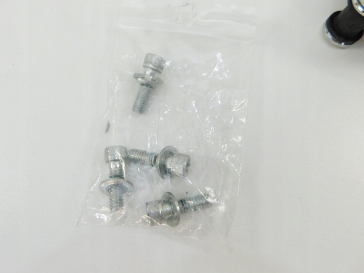 HARLEY DAVIDSON TOURING 14+ CHÂSSIS FIXATION KIT DOKUJACY VERS COUVERCLES DE COFFRE