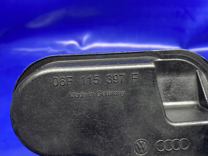 CHÂSSIS FILTRE HUILES AUDI A4 B7 B6 BGB 2.0 TFSI 06F115397F
