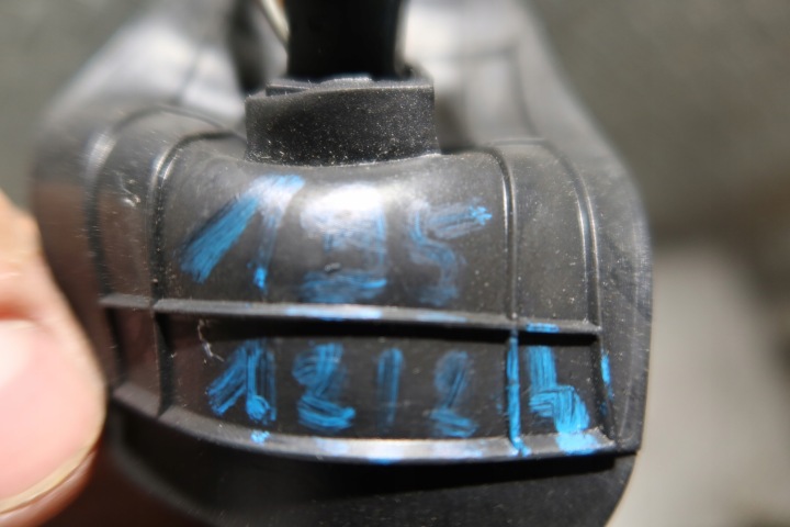MANETTE COMMUTATEUR CLIGNOTANTS MIGACZY MASERATI GRANTURISMO POMMEAU DE VITESSE