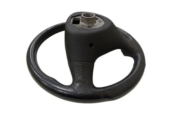 VOLANT AUDI Z7001020 2.5L DIESEL 2002