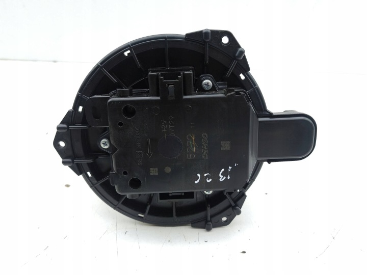 TOYOTA PRIUS (XW50) 2016 VENTILATEUR CONDUIT D'AIR D7T29