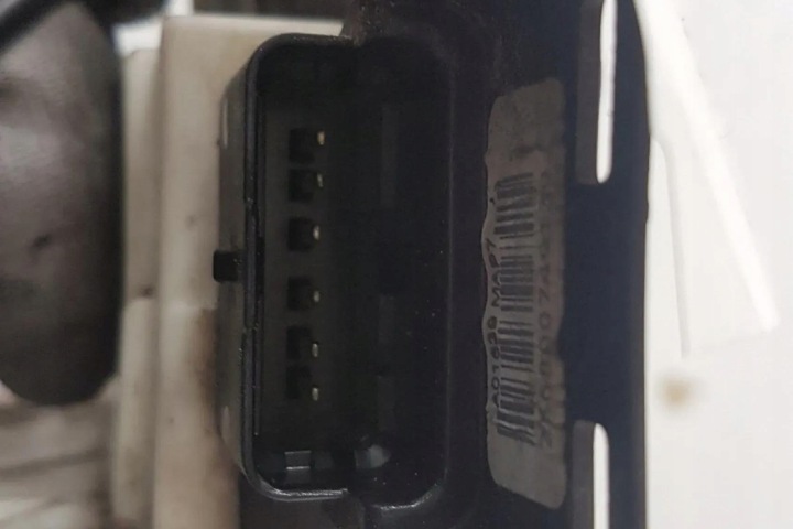 SERRURE ARRIÈRE DROITS PORTES PEUGEOT 308 (4A_, 4C_) 567162 1.6L DIESEL 2009