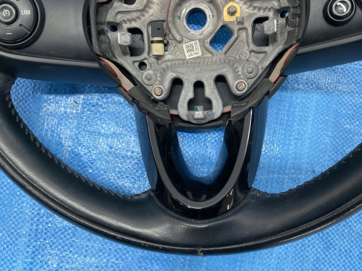 VOLANT MINI CLUBMAN F54 CUIR MULTIFONCTION 2017 R EUROPE F55 F56
