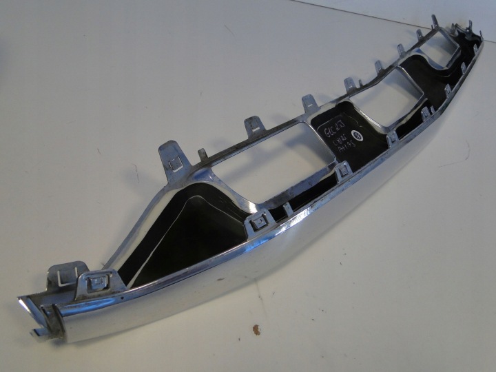 MERCEDES MOULURE CHROME AMG REVÊTEMENT DANS PARE-CHOCS AVANT GLC 253 X253 C253 LIFT