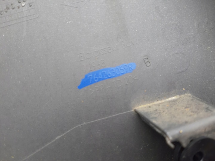 RENAULT ZOE MOULURE SEUIL DROITE 764263059