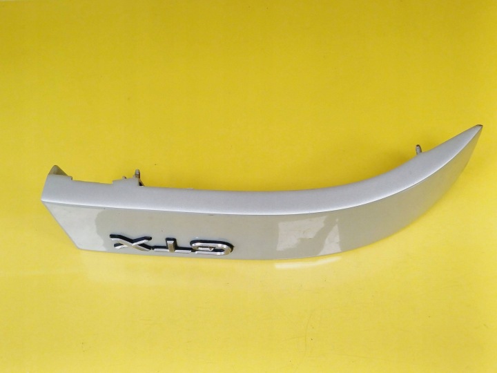 MOULURE SOUS LAMPE GAUCHE ARRIÈRE KIA SEPHIA 0K201512F0 NR195