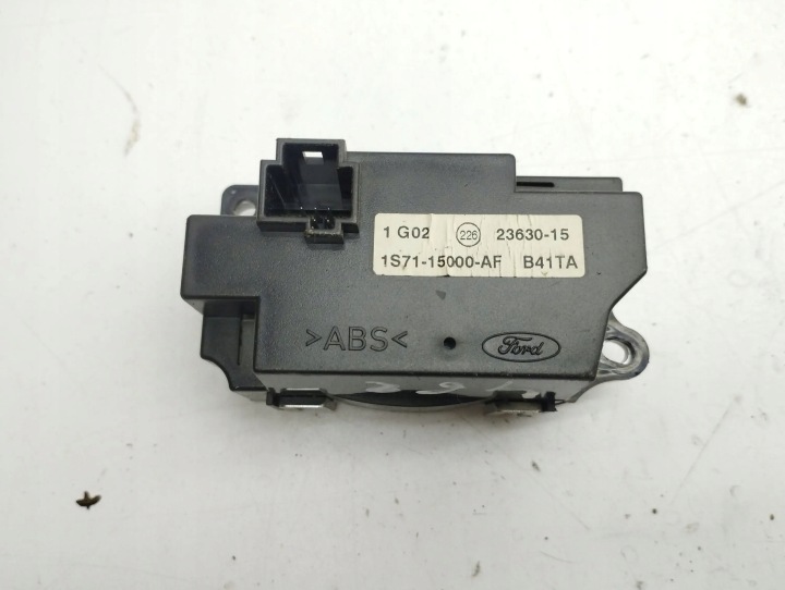 FORD MONDEO MK III 2001 COMPTEUR 1S7115000AF