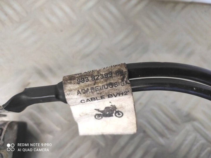SERRE-CÂBLE NÉGATIVE PEUGEOT 3008 II 9838239980