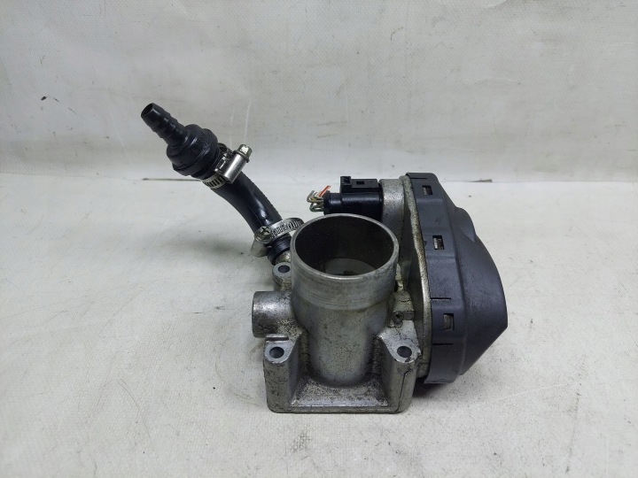 PAPILLON DES GAZ 036133062 VW GOLF IV 1.2