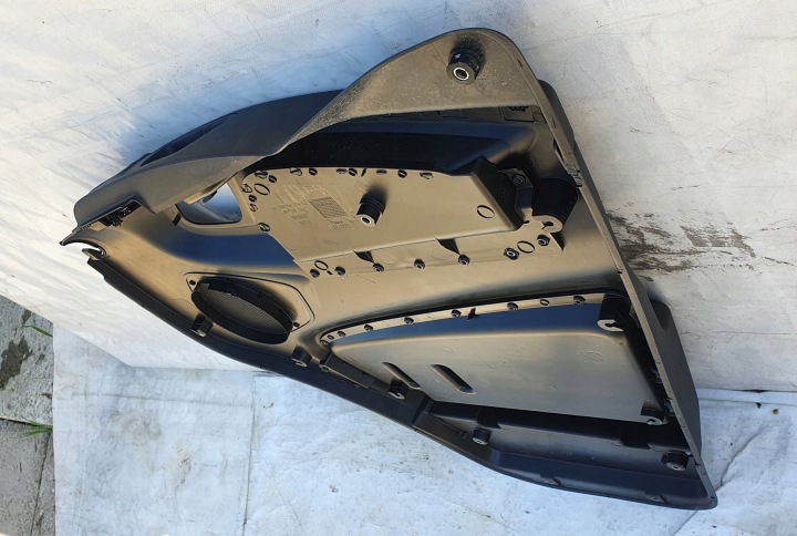 GARNITURE COLLECTEUR GAUCHE PORTES IVECO DAILY 4 IV 14-