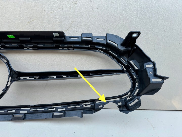 MERCEDES E-KLASA W213 C238 LIFT AMG GRILLE CALANDRE PARE-CHOCS AVANT A2388883100