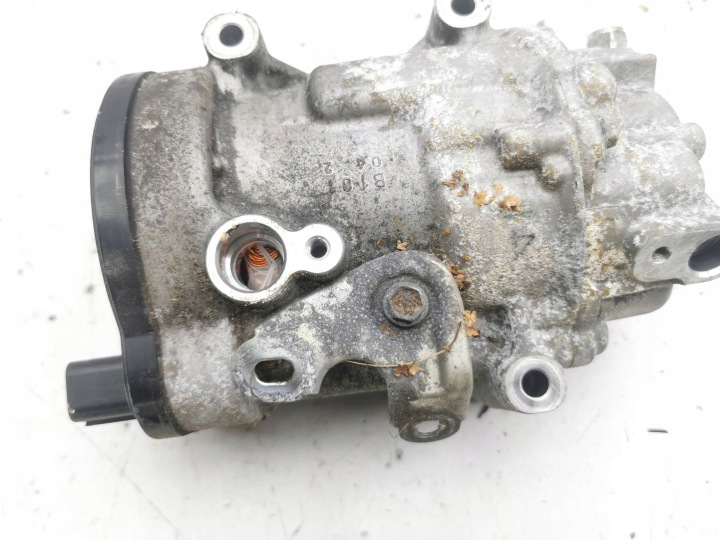 TOYOTA COROLLA E210 E21 2021 COMPRESSEUR DE CLIMATISATION 0424001201