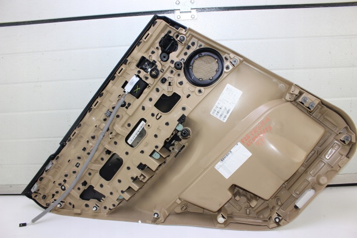 COLLECTEUR PORTES DROIT ARRIÈRE BMW X3 F25 CUIR