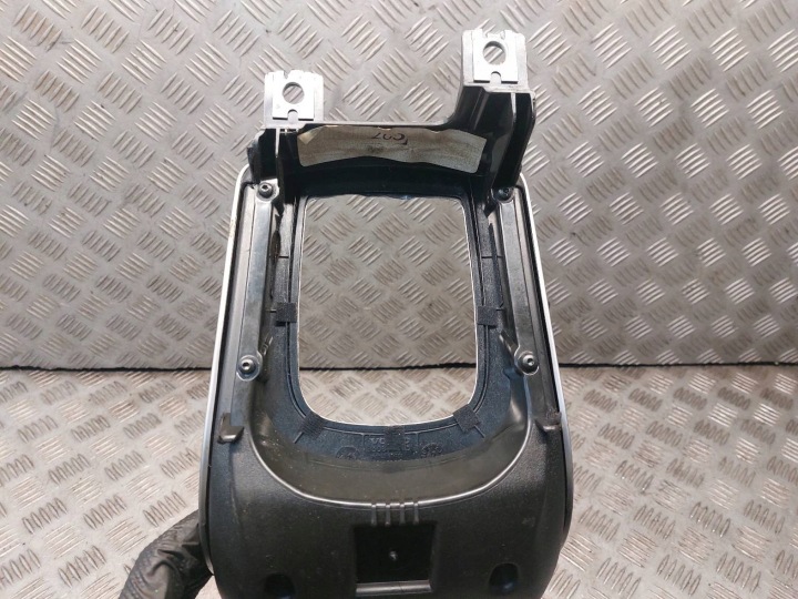 PANNEAU CONDUIT D'AIR CONSOLE CENTRALE CHÂSSIS MONITEUR VOLVO V50 8696495 30672565