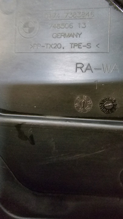BMW 5 G30 CANAL AIR RADIATEUR INFÉRIEUR 16077