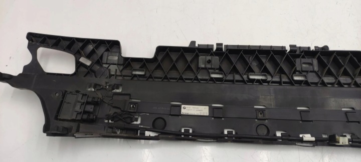 BMW 5 G30 G31 2018 CAPTEUR OUVERTURE COUVERCLES DE COFFRE COUVERCLES DE COFFRE