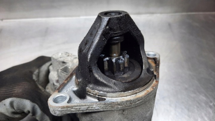 DÉMARREUR OPEL CORSA C 1.0B 01R 0001106015