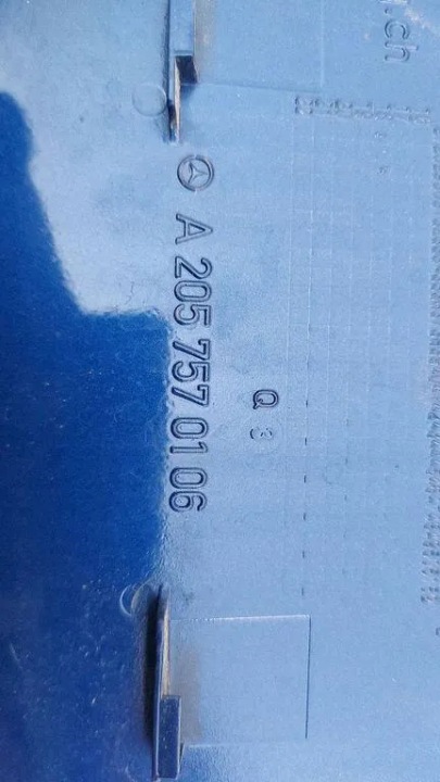 CLAPET RÉSERVOIR CARBURANTS MERCEDES-BENZ C (W205) A2057570106 33823650 2.1L