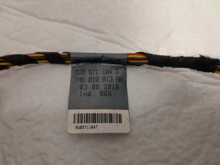 AUDI A4 B9 LIFT FAISCEAU DE CÂBLES INSTALLATION ÉLECTRIQUE PDC PARE-CHOCS ARRIÈRE ANTENNE JEU 8W0971104T