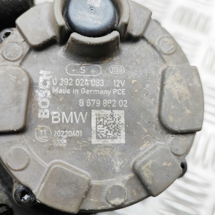 BMW F45 F45N I01 F60 SUPPLÉMENTAIRE POMPE À EAU 8679882