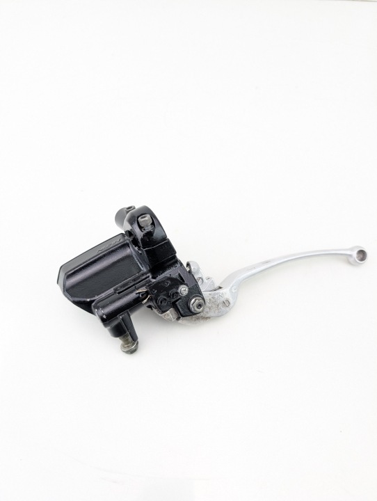 KAWASAKI VERSYS 650 07-09 POMPE DE FREIN AVANT
