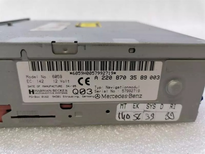 MERCEDES E CLASS W211 DVD ROM A2208703589 NAVI COMPUTER