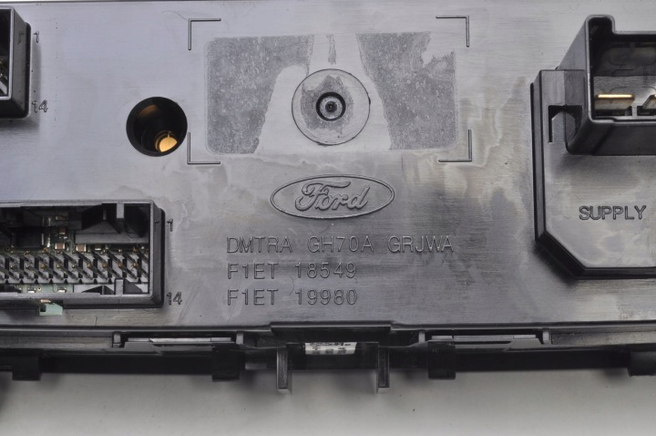 FORD FOCUS MK3 LIFT PANNEAU COMMUTATEUR CLIMATISATION F1ET-18549