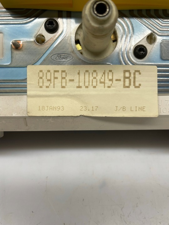 COMPTEUR TABLEAU DE BORD FORD 89FB-10849-BC
