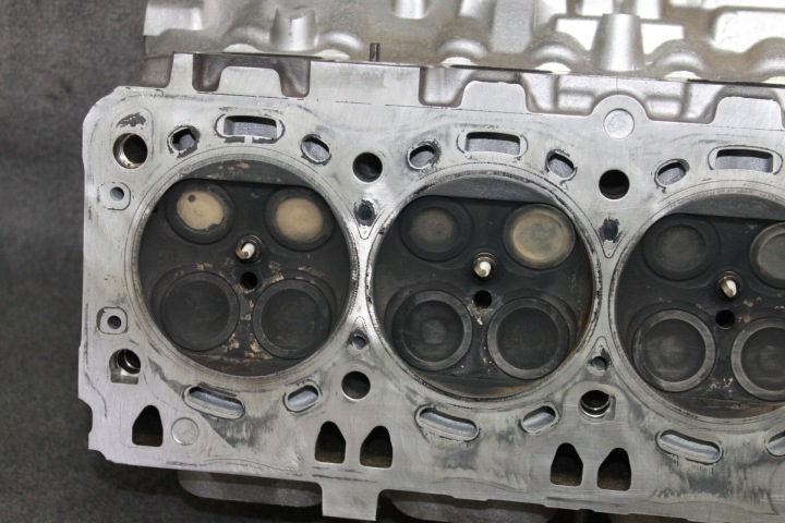 BMW X5M E70 X6M E71 5.0I S63B44A CULASSE 5-8 GAUCHE 7586182