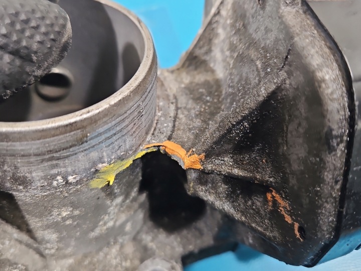PAPILLON DES GAZ TOYOTA PRIUS II XW20 03- 89452-30150 1.5B (1NZ)