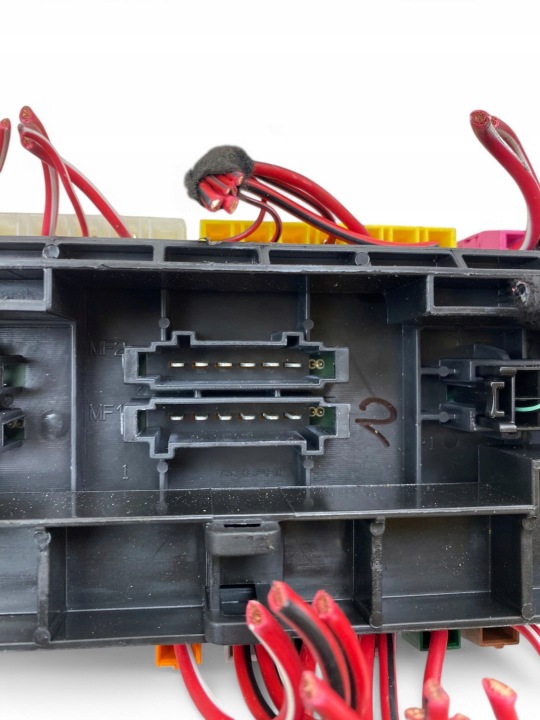 MERCEDES-BENZ GLS X166 2018 CHÂSSIS MODULE FUSIBLES A1665402350
