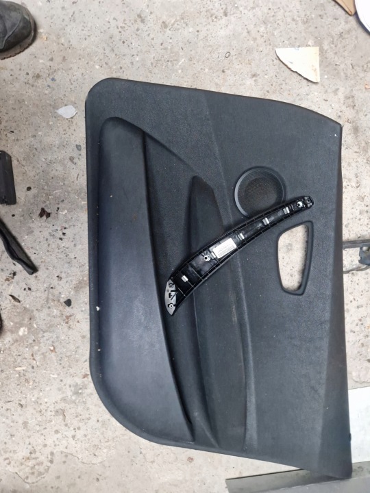 COLLECTEUR GARNITURE PORTES DROIT AVANT BMW 1 E87 OE EUROPE