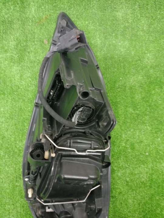 PHARE AVANT DROITE VOLVO X3 LIFT XÉNON