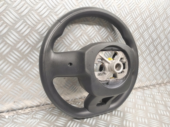 VOLANT ORDINAIRE MULTIFONCTIONNELLE CITROEN C3 III 98164325ZD BONNES CONDITIONS