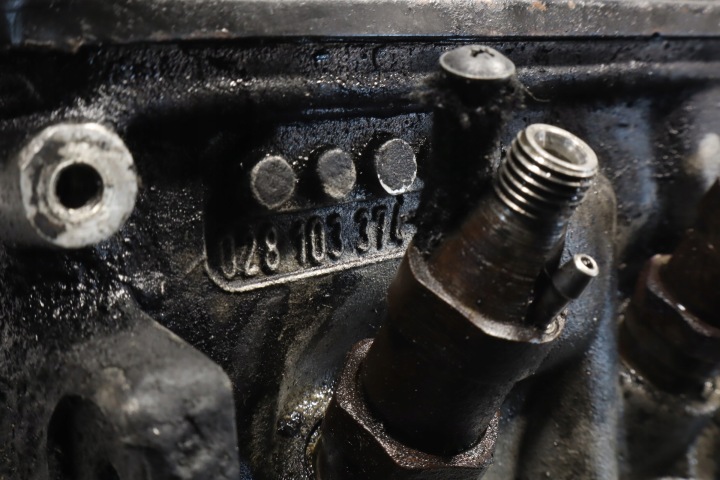 CULASSE MOTEUR VOLKSWAGEN TRANSPORTER T4 1.9D 028103374
