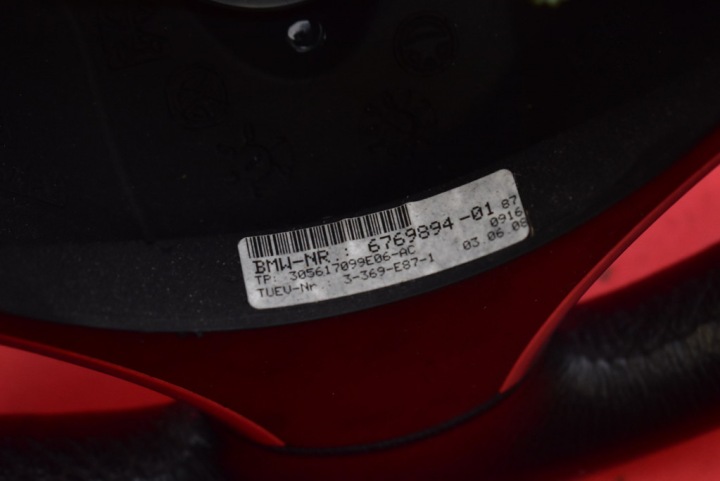 VOLANT CUIR 6769894 BMW E90 E91 04-10