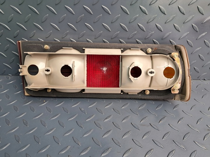 PHARES ARRIÈRE ENSEMBLE DROITE 1368824 GAUCHE 1368819 OE BMW E30 AVANT RESTYLAGE ″WASKA″
