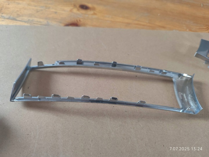 GRILLE CONDUIT D'AIR LATÉRALE TABLEAU DE BORD AUDI A6 S6 C6 4F 909338