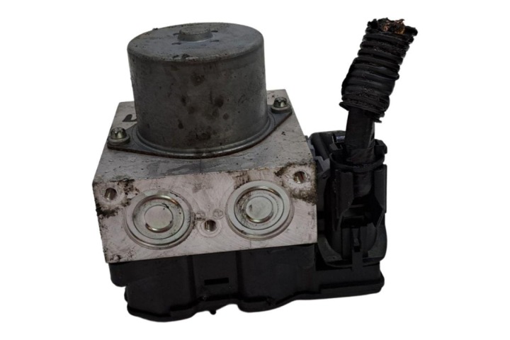POMPE ABS FORD S-MAX CG912C405CC 1.6L DIESEL 88KW 2011