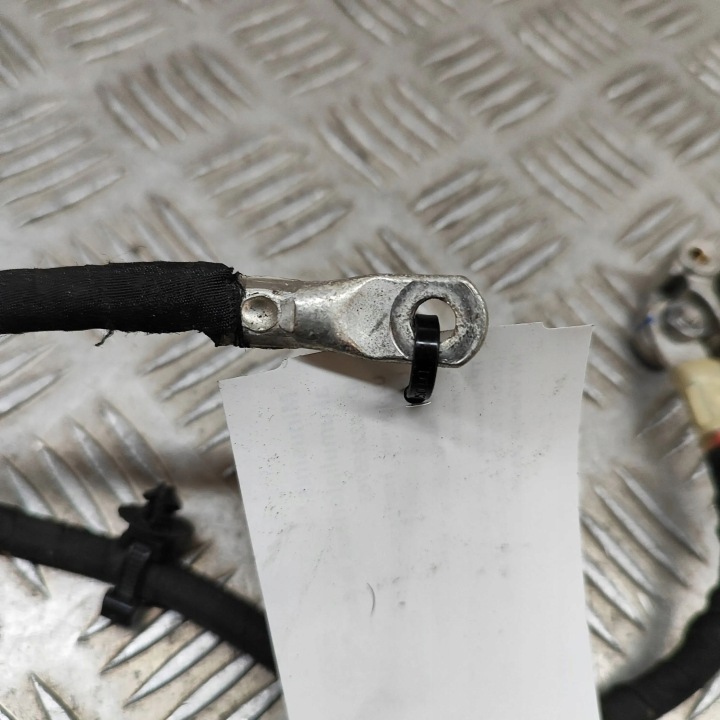 VOLKSWAGEN ID.4 2021 PLUS SERRE-CÂBLE FIL BATTERIE