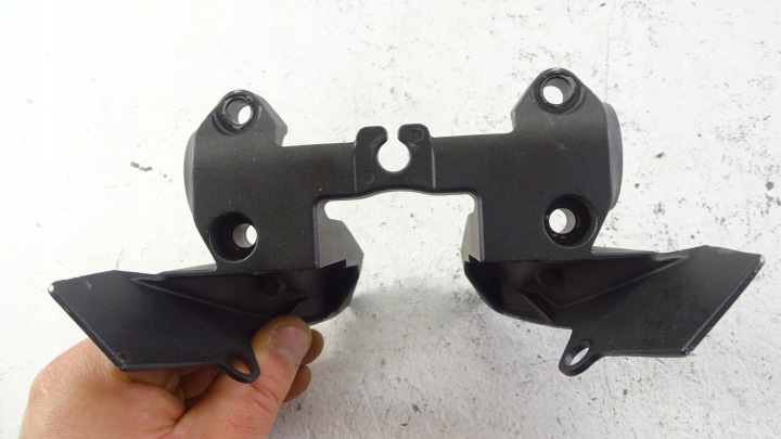 N316 KAWASAKI Z1000R AVEC 1000 R 16-24 RISERY FIXATION CAOUTCHOUC