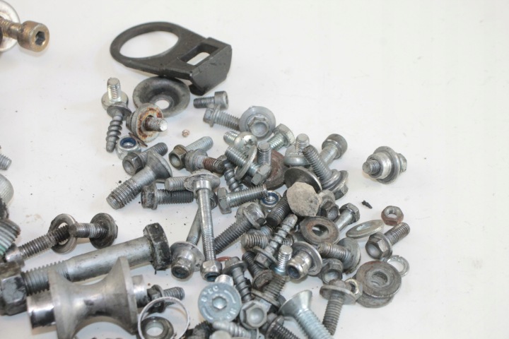 KTM LC4 620 640 BOULONS KIT VIS
