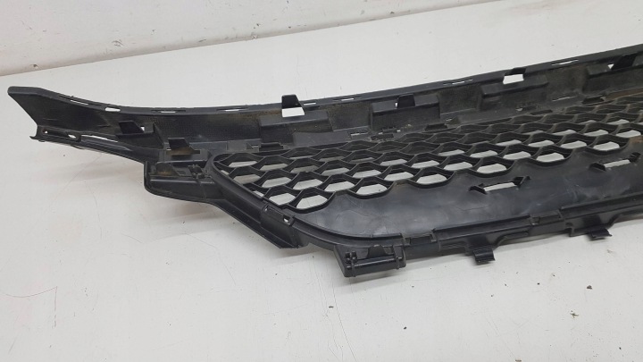 MERCEDES C CLASSE AMG W205 GRILLE CENTRALE PARE-CHOCS AVANT AVANT