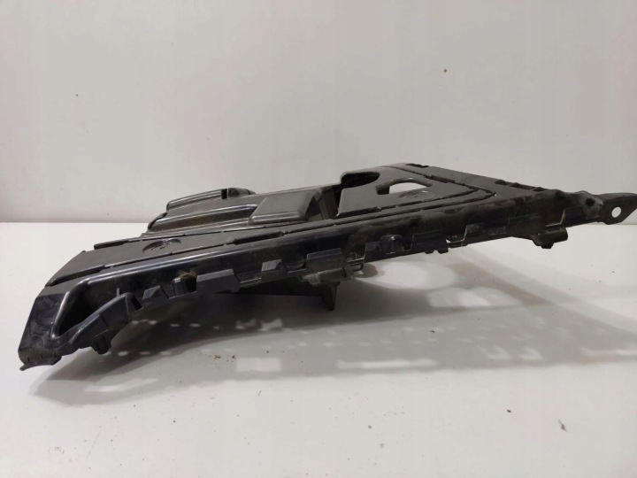 BMW 4 F32 F33 2016 ARRIÈRE CÔTÉ GAUCHE POIGNÉE FIXATION PARE-CHOCS ARRIÈRE
