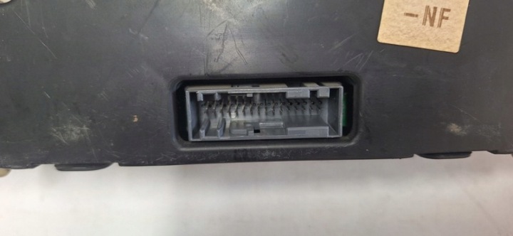 44ZNMZU-236 COMPTEUR COMPTEUR FORD FIESTA 1.4 2006R
