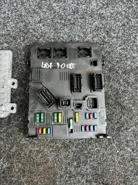 PEUGEOT 407 2.0 HDI KIT DE DÉMARRAGE 5WS40196GT